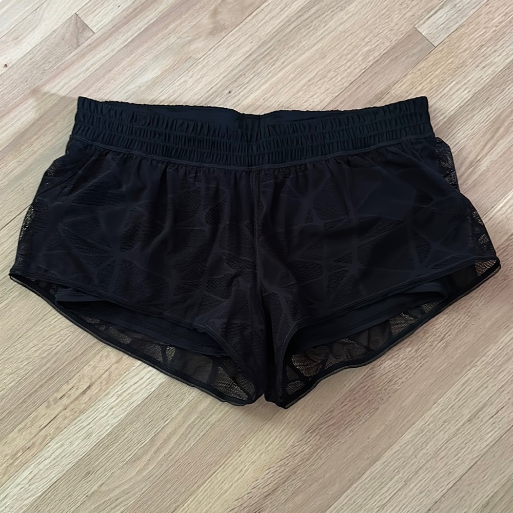 COPY - Lululemon City Sky Run By Shorts